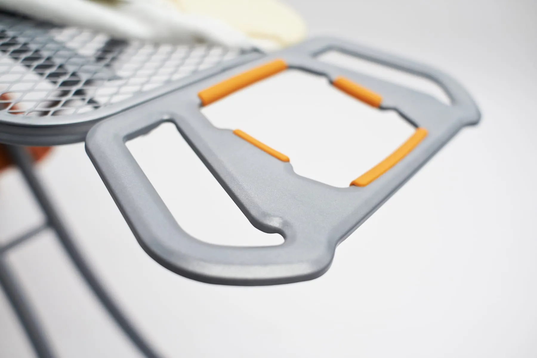 Durabilt Ironing Board — plate 02